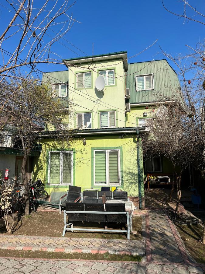Anisa- Hostel Dushanbe Exterior foto