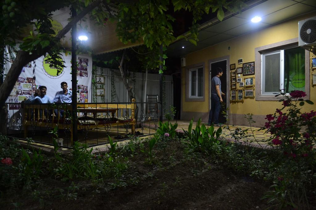 Anisa- Hostel Dushanbe Exterior foto